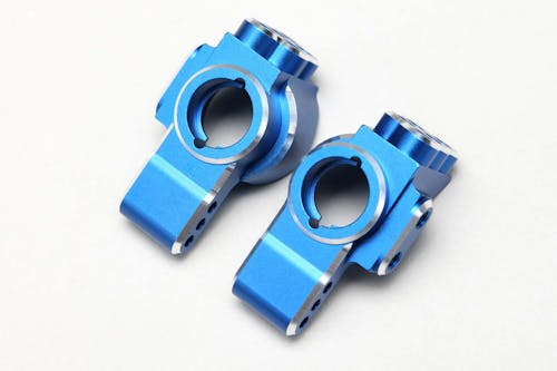 RD-415A - Yokomo Aluminum Rear Hub Carrier for RD2.0/SD3.0 - various colours - Image 5