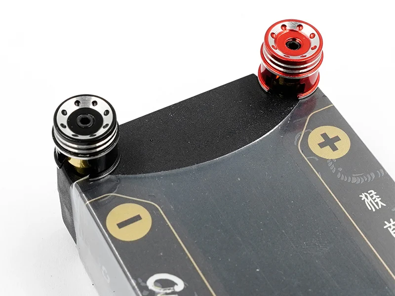 Yeah Racing Aluminium Grips 4mm Bullet Plug WPT-0159 - Image 3